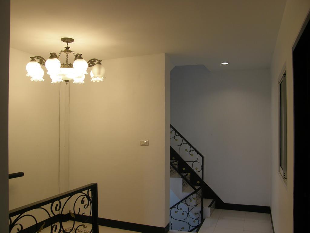 Wansabai Place HHQ Exterior foto